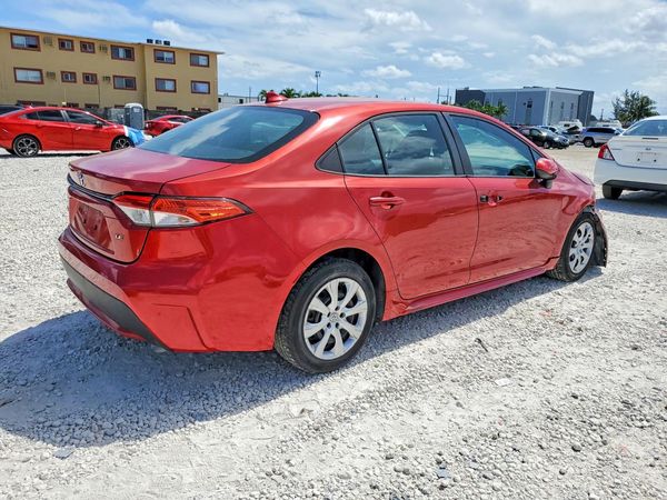 2021 TOYOTA COROLLA