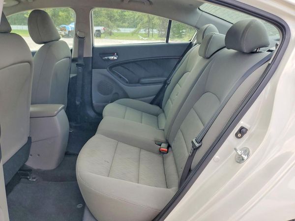 2014 KIA FORTE LX