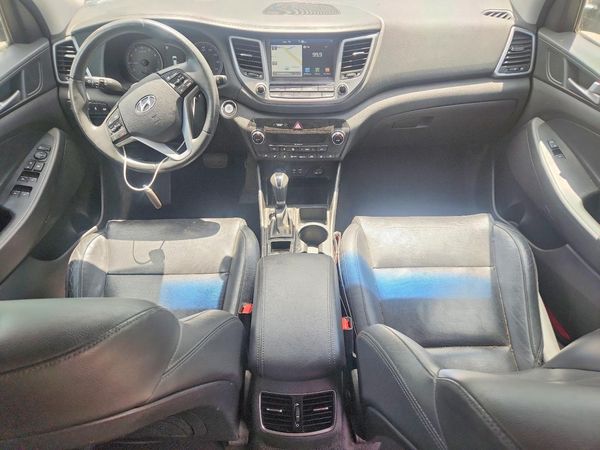 2018 HYUNDAI TUCSON