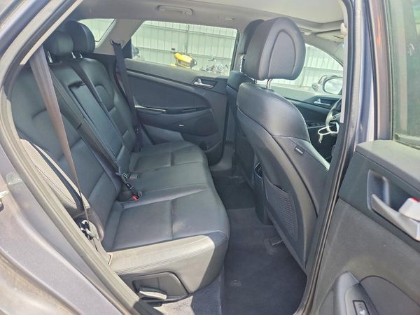 2018 HYUNDAI TUCSON