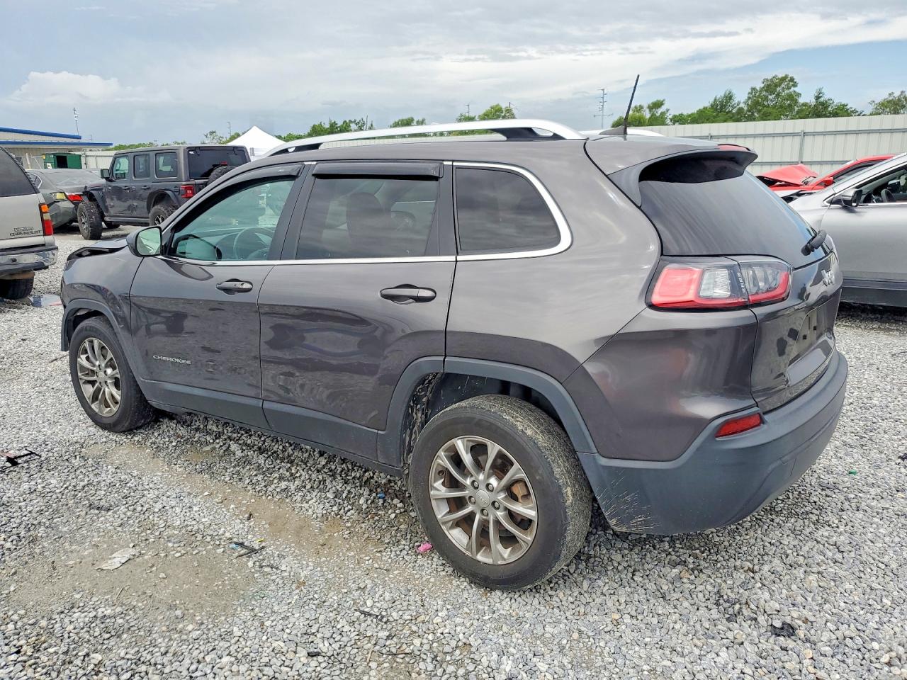 2019 JEEP CHEROKEE LATITUDE PLUS FWD