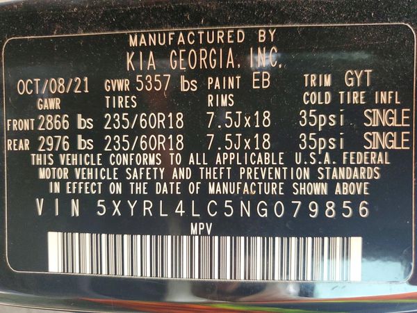 2022 KIA SORENTO S