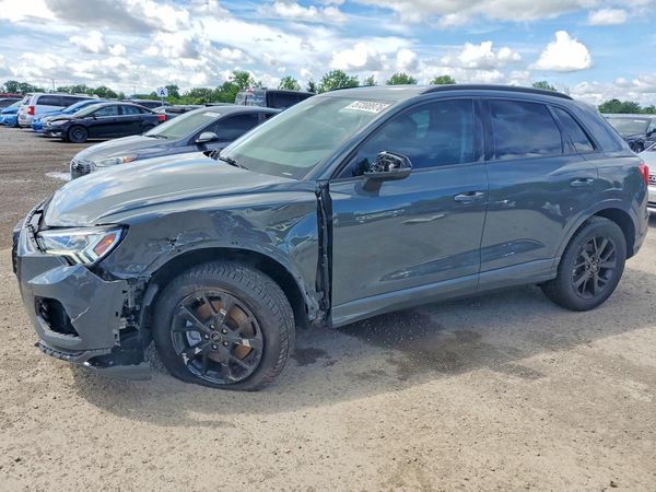 2022 AUDI Q3