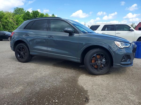 2022 AUDI Q3