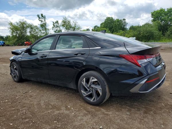 2024 HYUNDAI ELANTRA SEL w/ Convenience Pkg