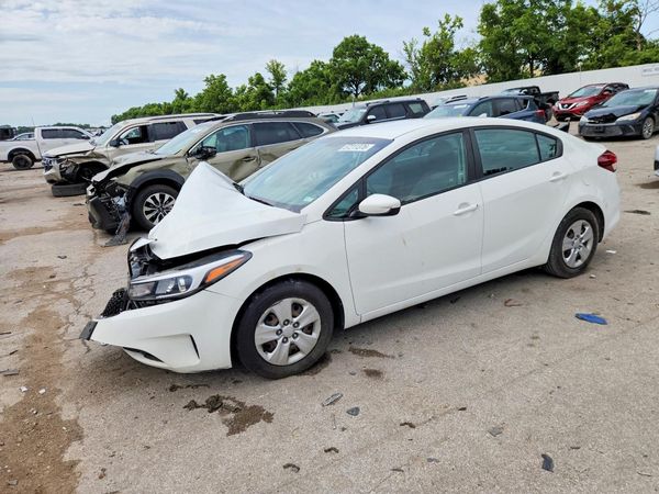 2017 KIA FORTE LX Base