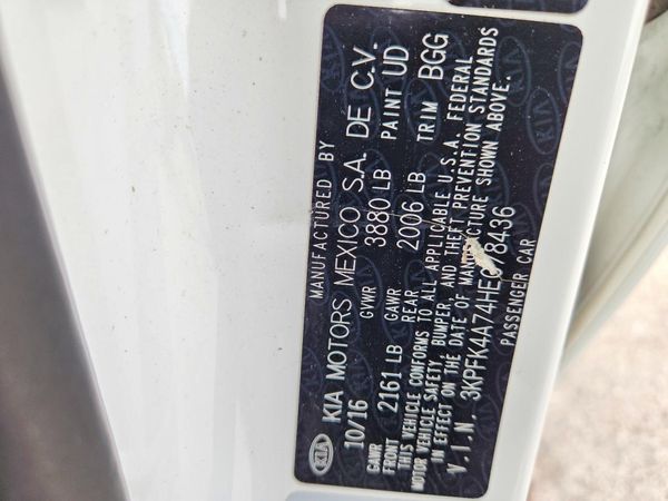 2017 KIA FORTE LX Base