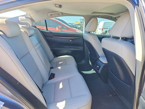 2017 LEXUS ES 350