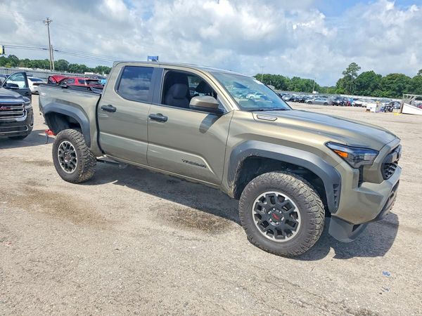 2025 TOYOTA TACOMA