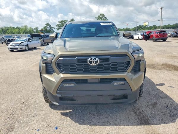 2025 TOYOTA TACOMA