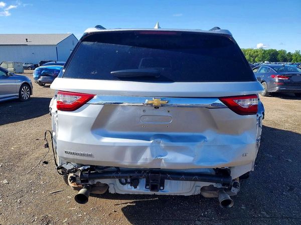 2021 CHEVROLET TRAVERSE LT