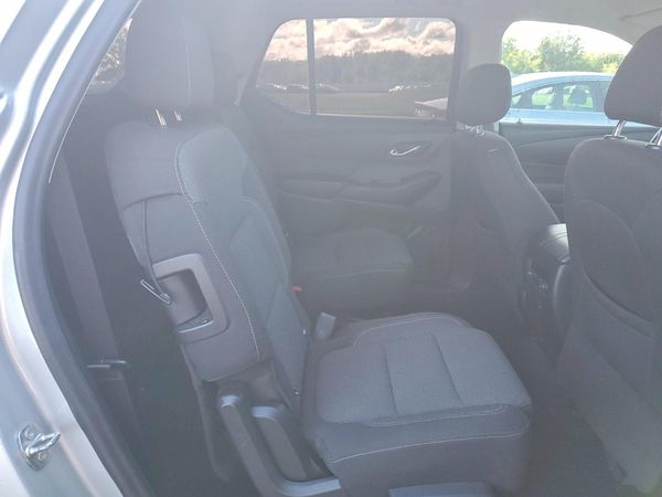 2021 CHEVROLET TRAVERSE LT