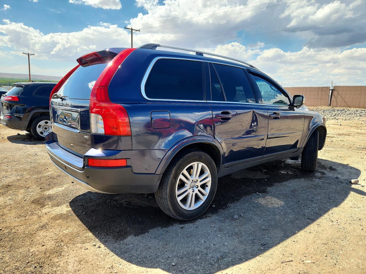 2012 VOLVO XC90