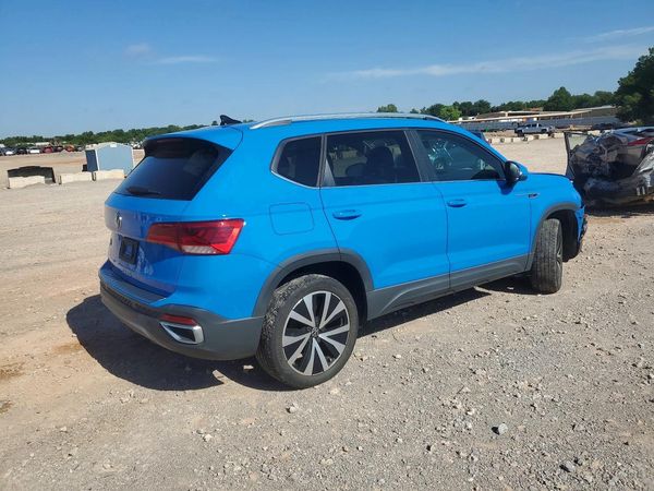 2022 VOLKSWAGEN TAOS SE