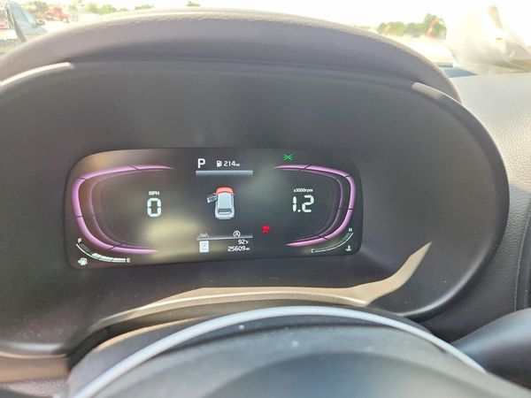 2023 KIA SOUL LX, S