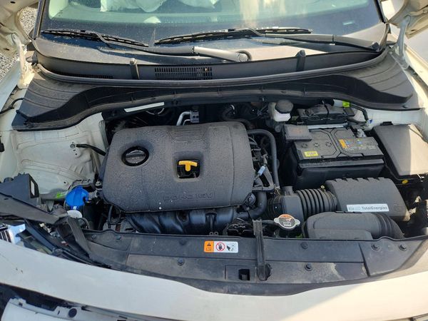2023 KIA SOUL LX, S