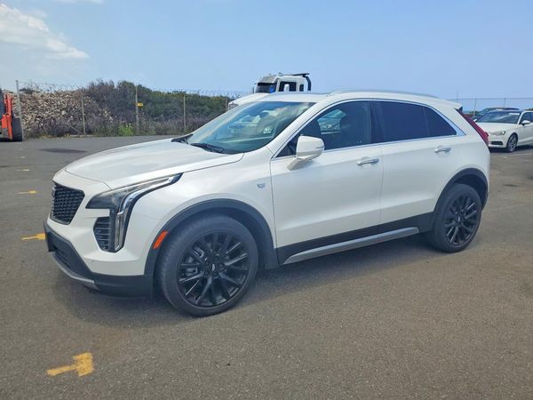 2021 CADILLAC XT4 Premium Luxury