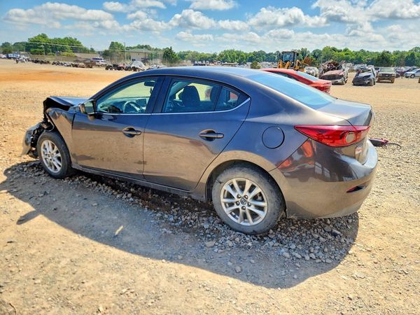2016 MAZDA 3
