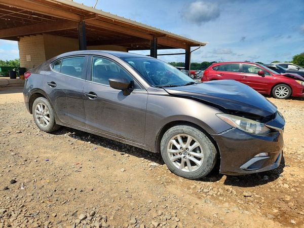 2016 MAZDA 3