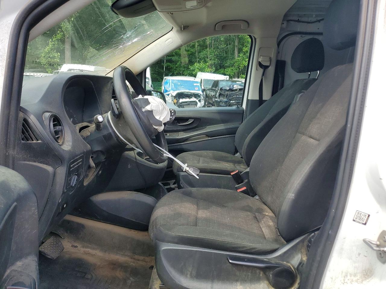 2018 MERCEDES-BENZ METRIS