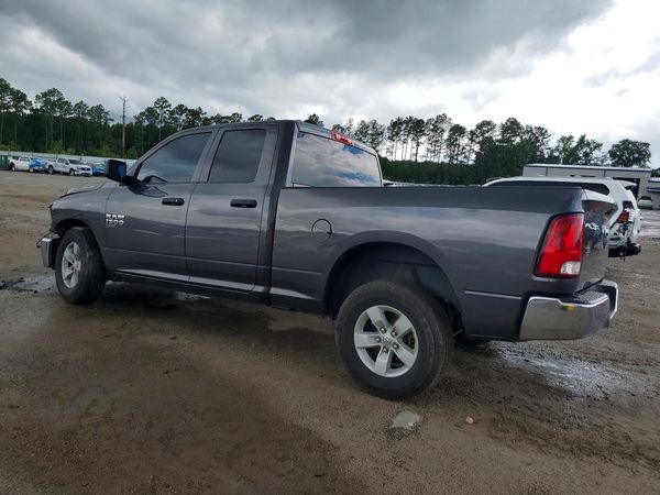 2024 RAM 1500 CLASSIC SLT / Warlock