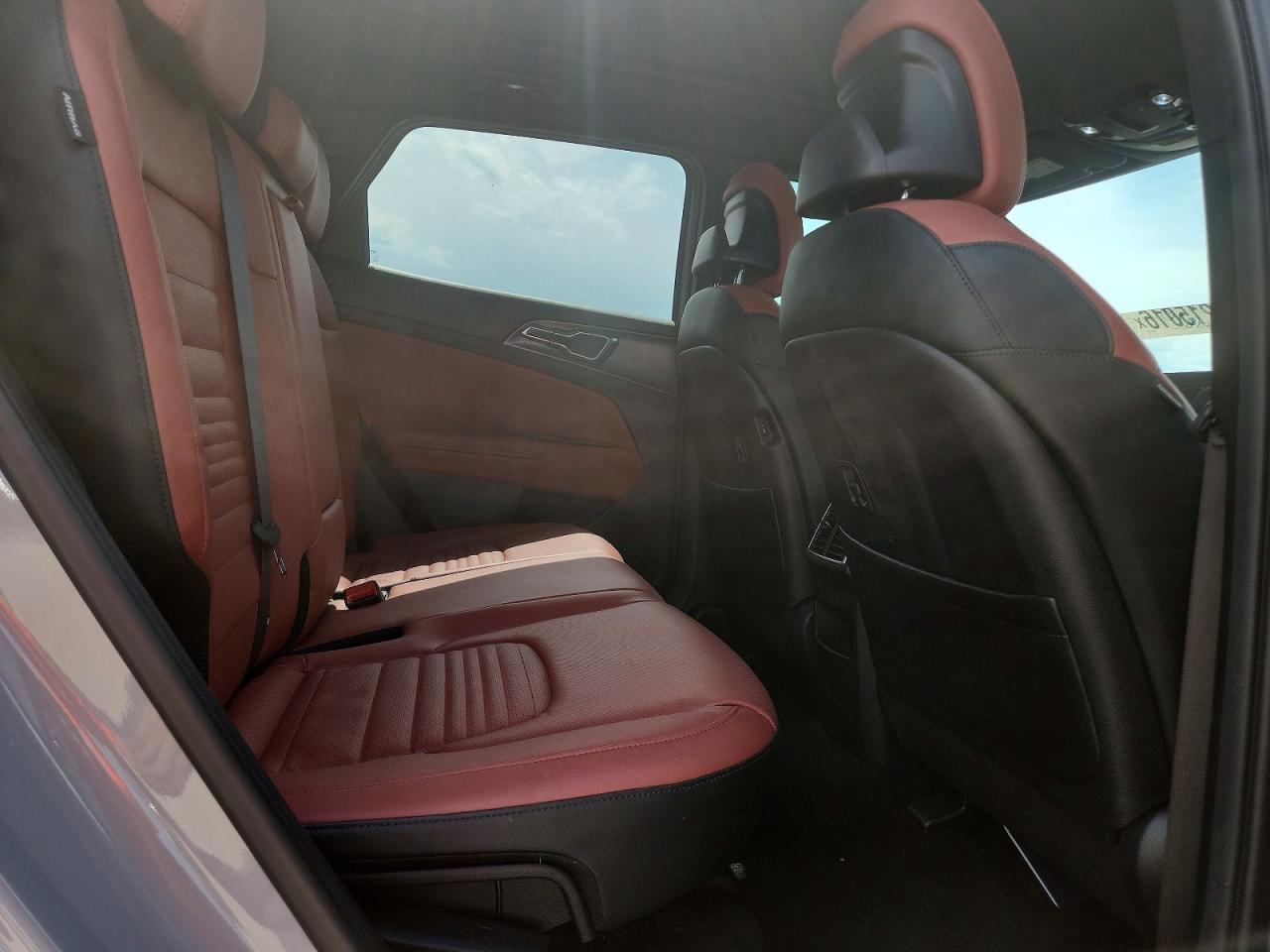 2025 KIA SPORTAGE SX