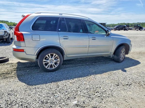 2013 VOLVO XC90