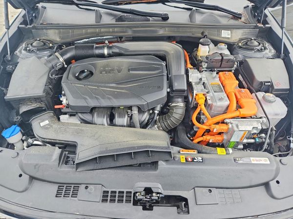 2026 HYUNDAI SONATA HYBRID SEL