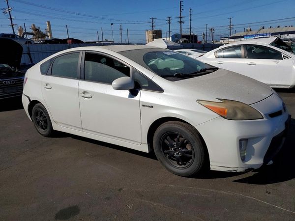 2013 TOYOTA PRIUS