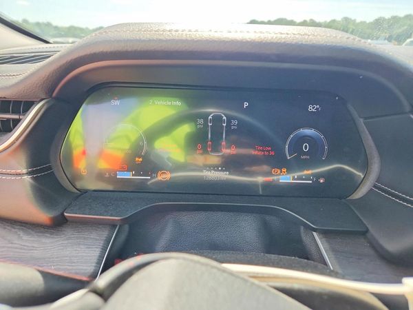 2023 JEEP GRAND CHEROKEE L LIMITED 4X2