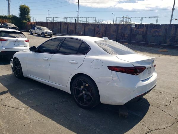 2019 ALFA ROMEO GIULIA RWD