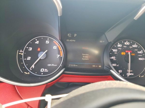 2019 ALFA ROMEO GIULIA RWD