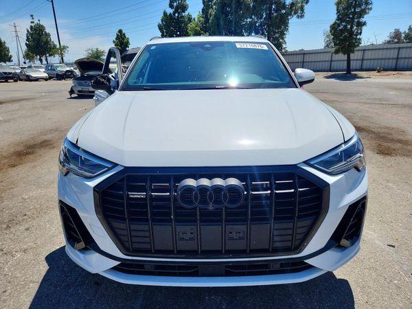 2023 AUDI Q3