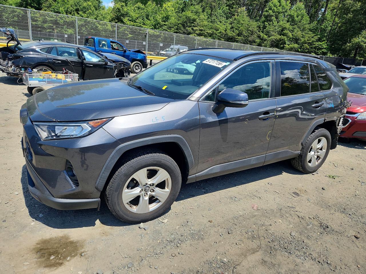 2020 TOYOTA RAV4 XLE