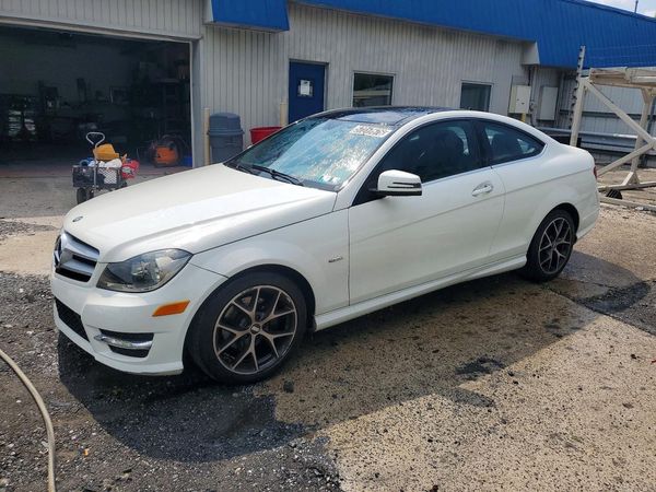 2012 MERCEDES-BENZ C C250