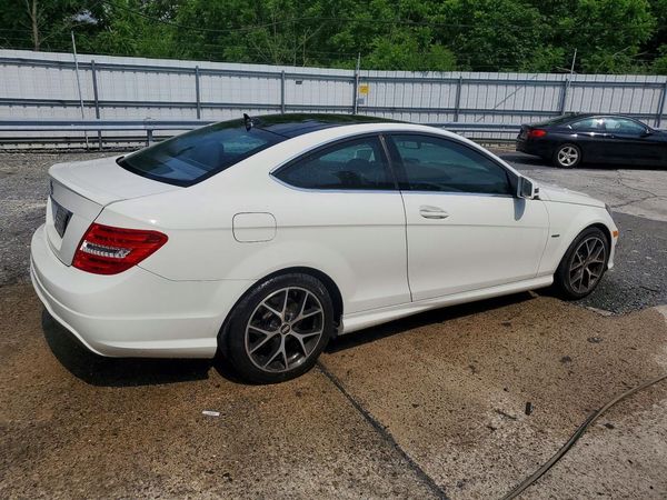 2012 MERCEDES-BENZ C C250