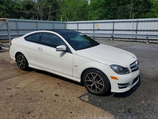 2012 MERCEDES-BENZ C C250