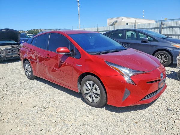 2016 TOYOTA PRIUS