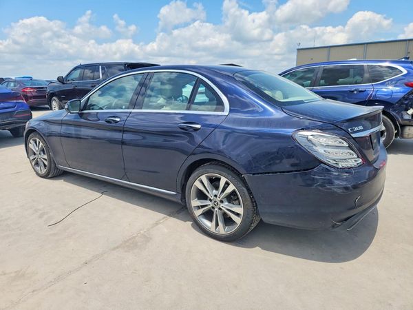 2018 MERCEDES-BENZ C300