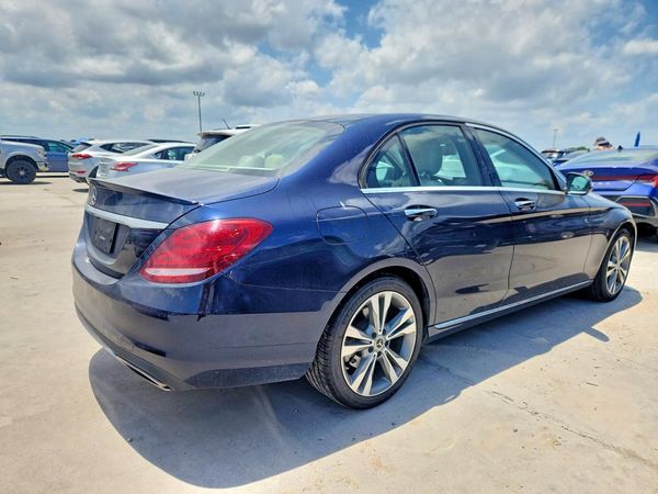 2018 MERCEDES-BENZ C300