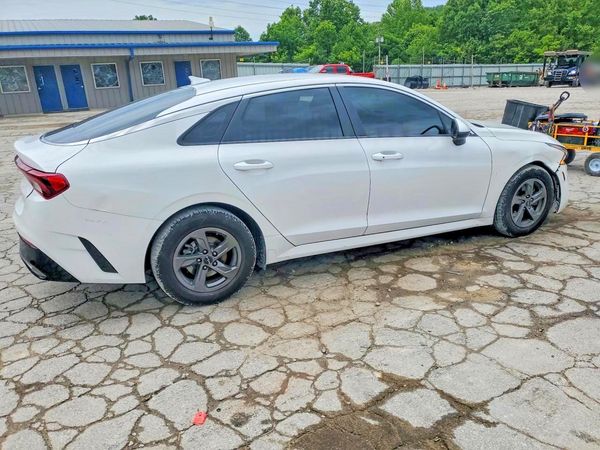 2022 KIA K5 LXS