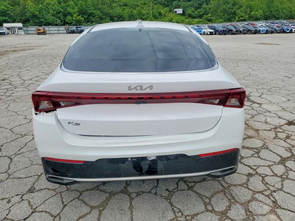 2022 KIA K5 LXS