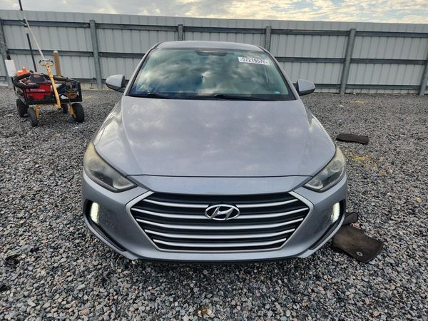 2017 HYUNDAI ELANTRA