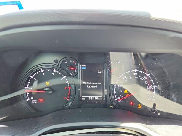 2023 TOYOTA 4RUNNER SR5