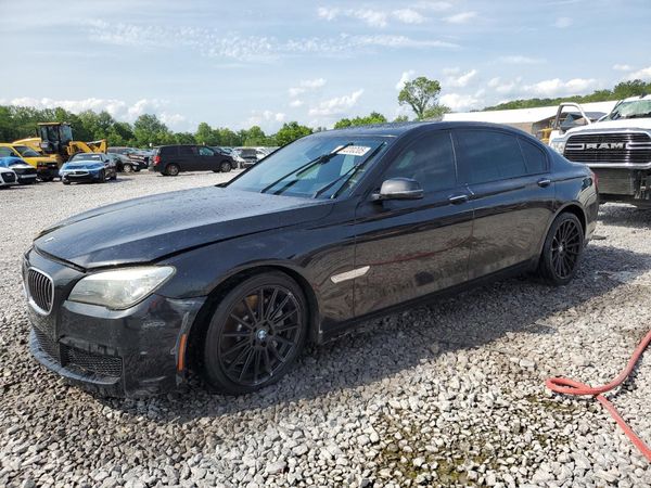 2013 BMW 745LI