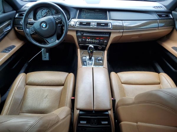 2013 BMW 745LI