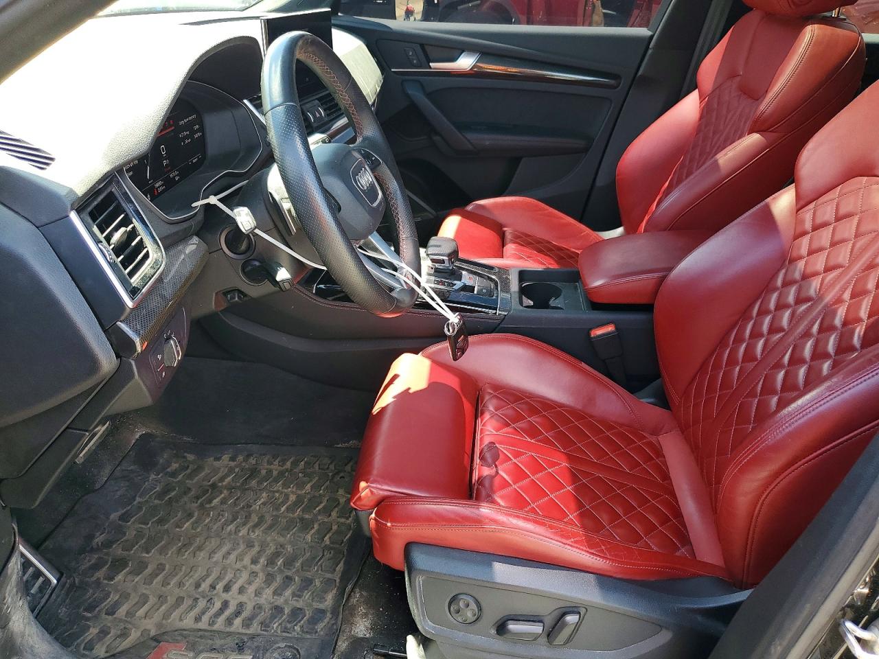 2024 AUDI SQ5