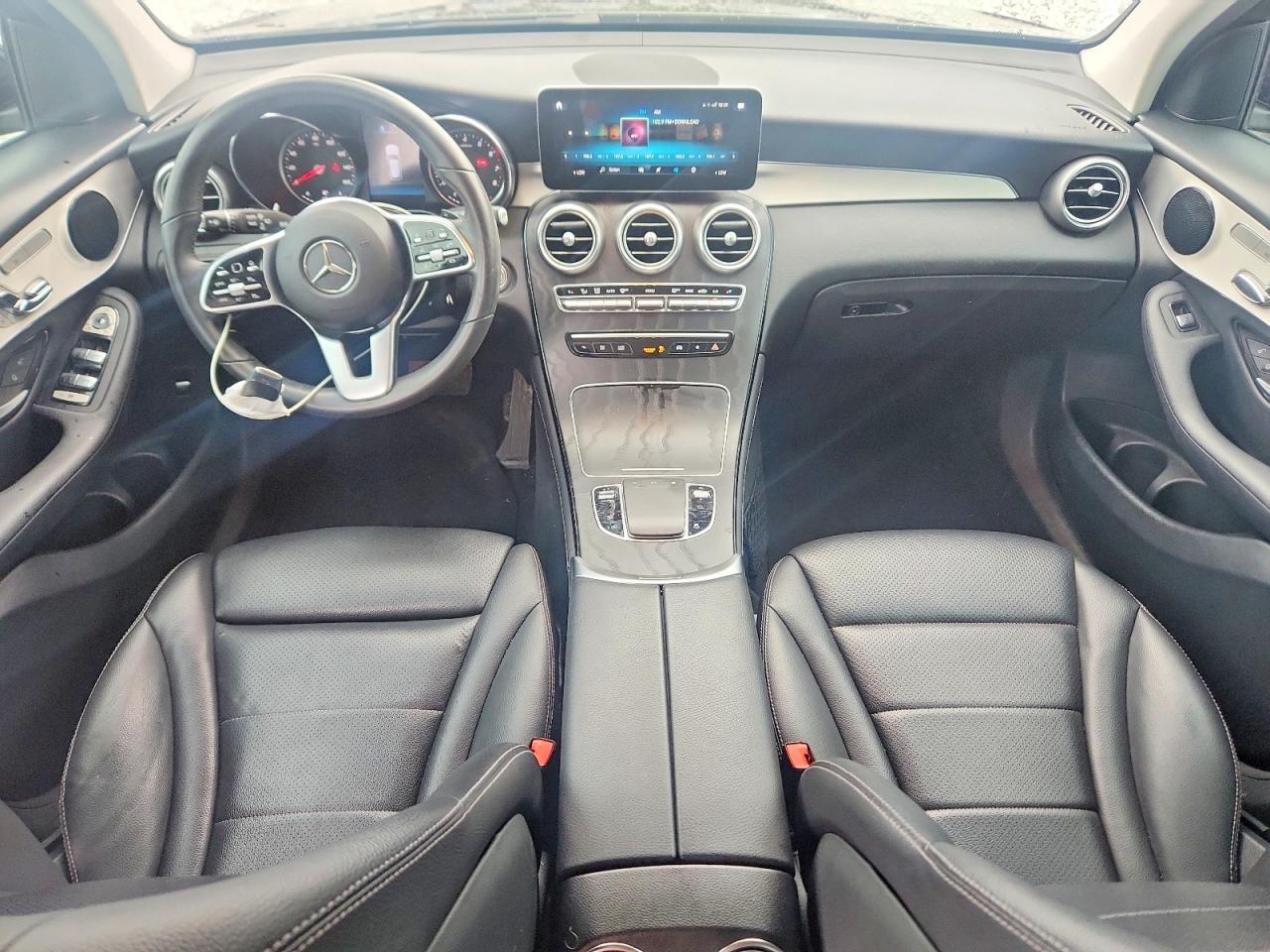 2020 MERCEDES-BENZ GLC GLC300