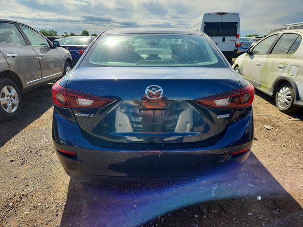 2016 MAZDA 3