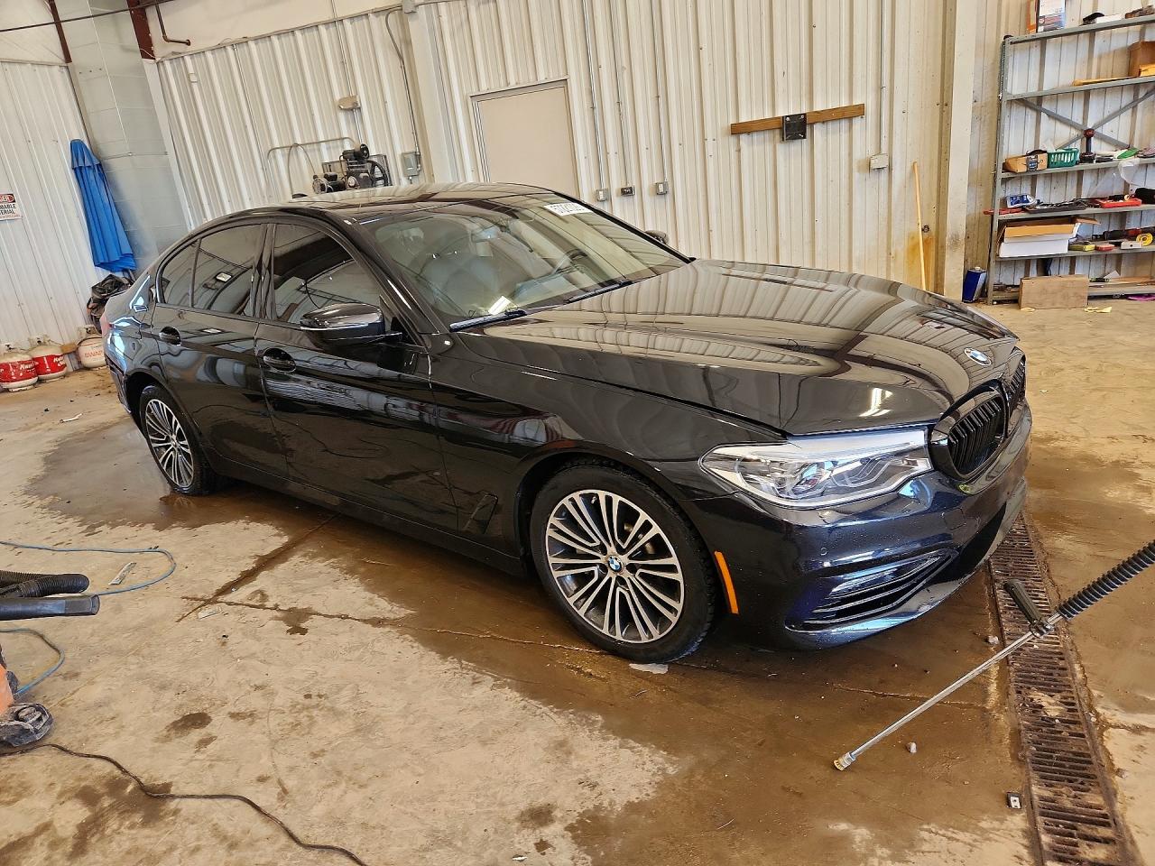 2017 BMW 540
